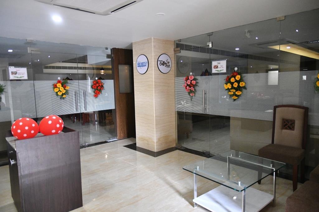 Hotel Ajantha Evergreen Vijayawāda Exterior foto
